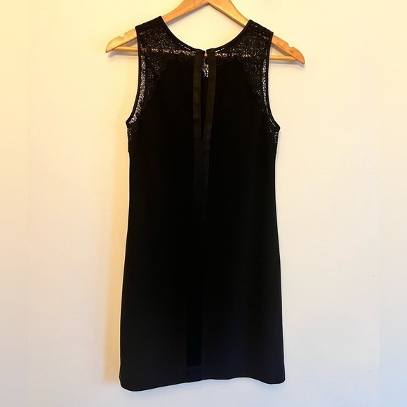 Club Monaco Crochet Lace Keyhole Back Sleeveless Dress - Picture 2 of 7